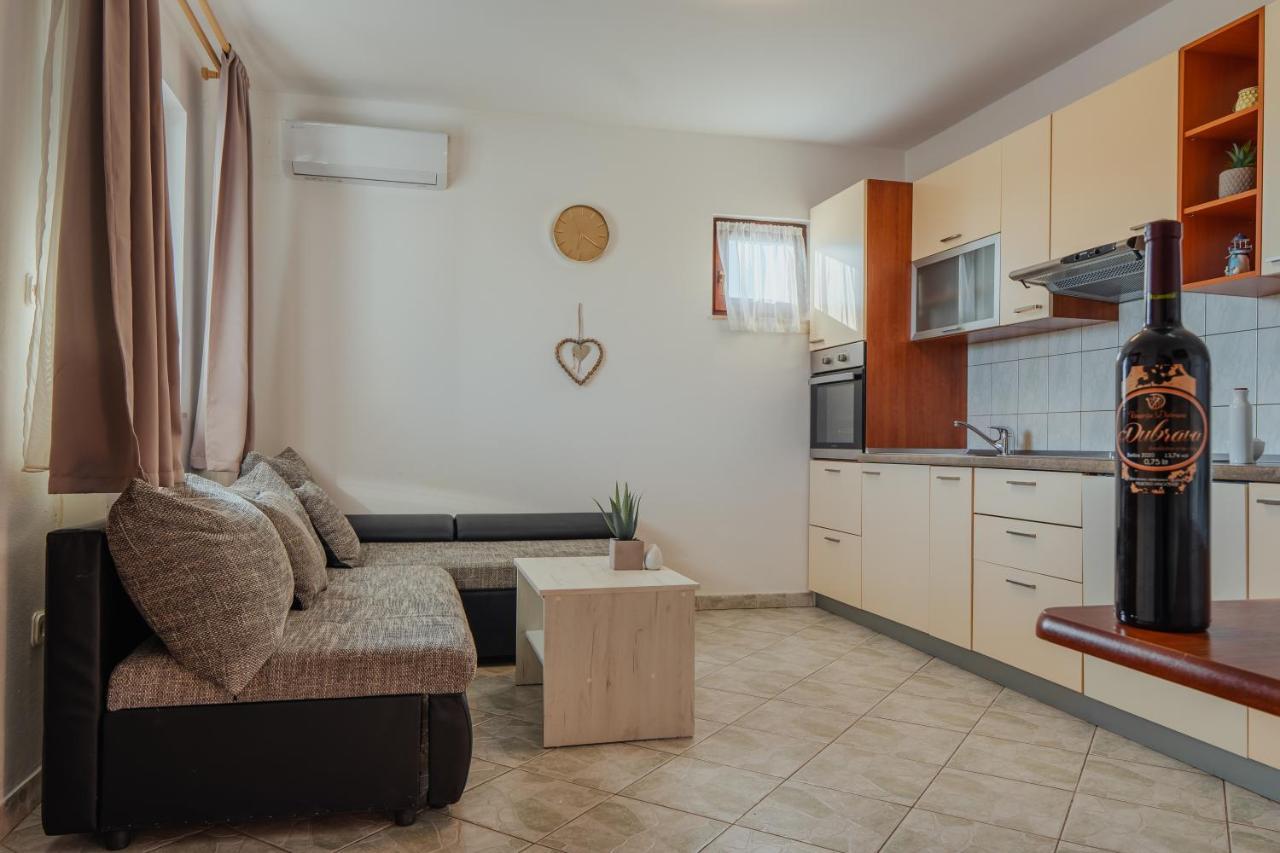 Apartmani Jaman Vrsi Exterior photo
