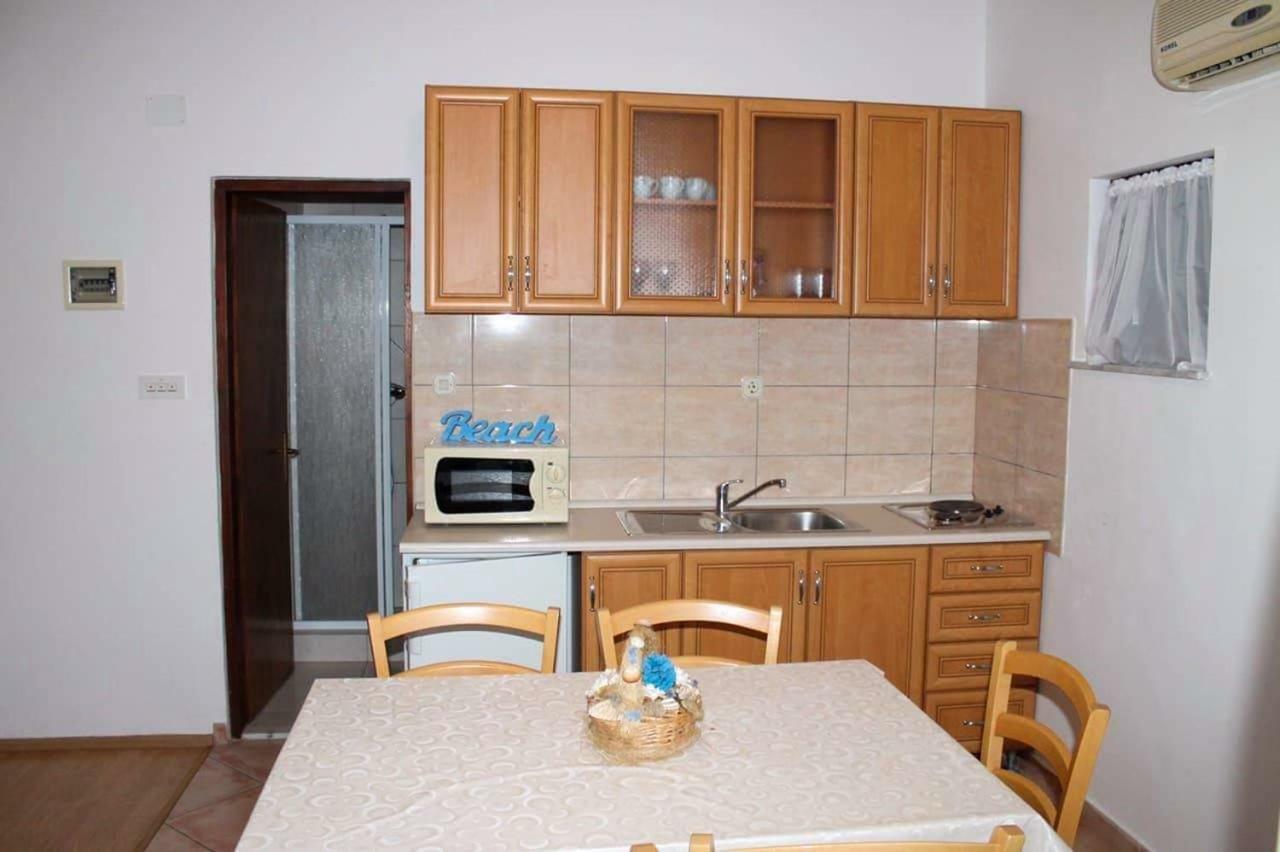Apartmani Jaman Vrsi Exterior photo